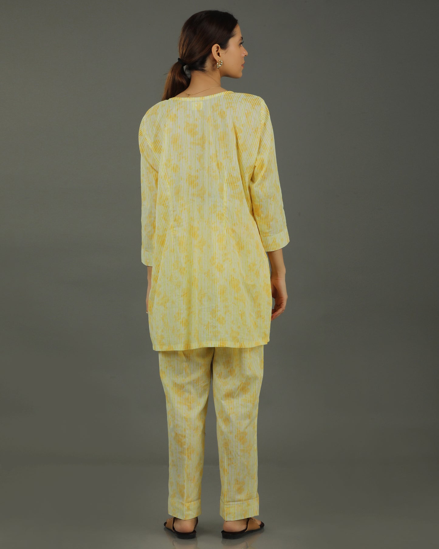 Ray Mid-Length Cotton Kurta Set – Yellow Print