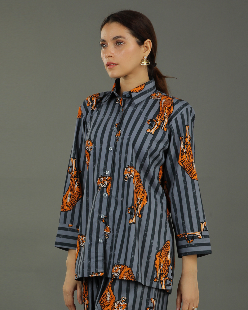 Wildrade Short Cotton Shirt – Charcoal Tiger Print