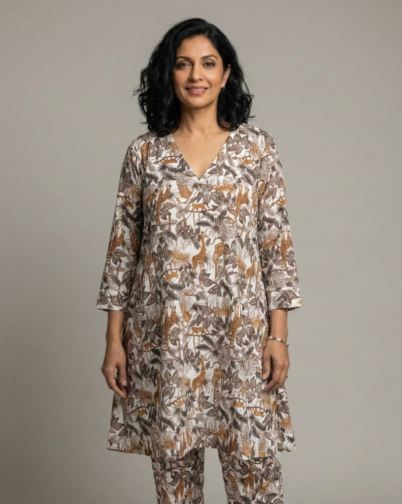 Safari Mid-Length V-Neck Cotton Kurta Set – Off-White Print