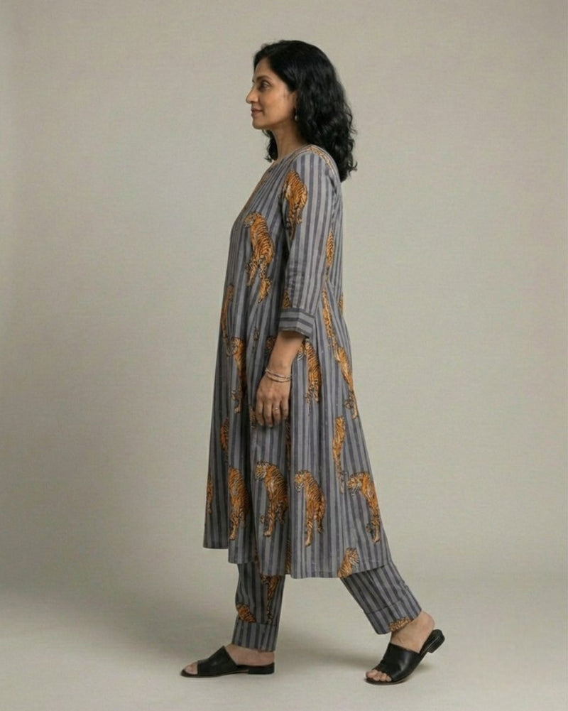 Wildrade Side Pleated Long Cotton Coord Set - Charcoal Tiger Print