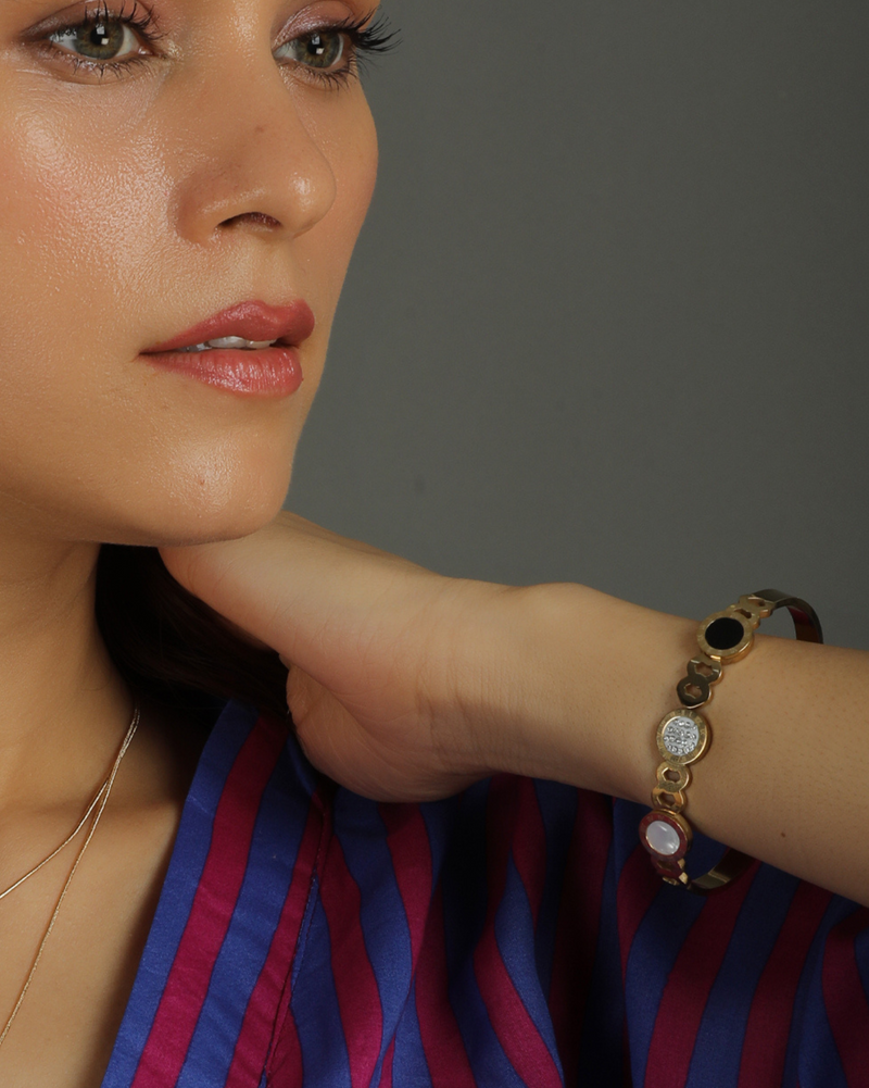 Eva TimeLoop Cuff