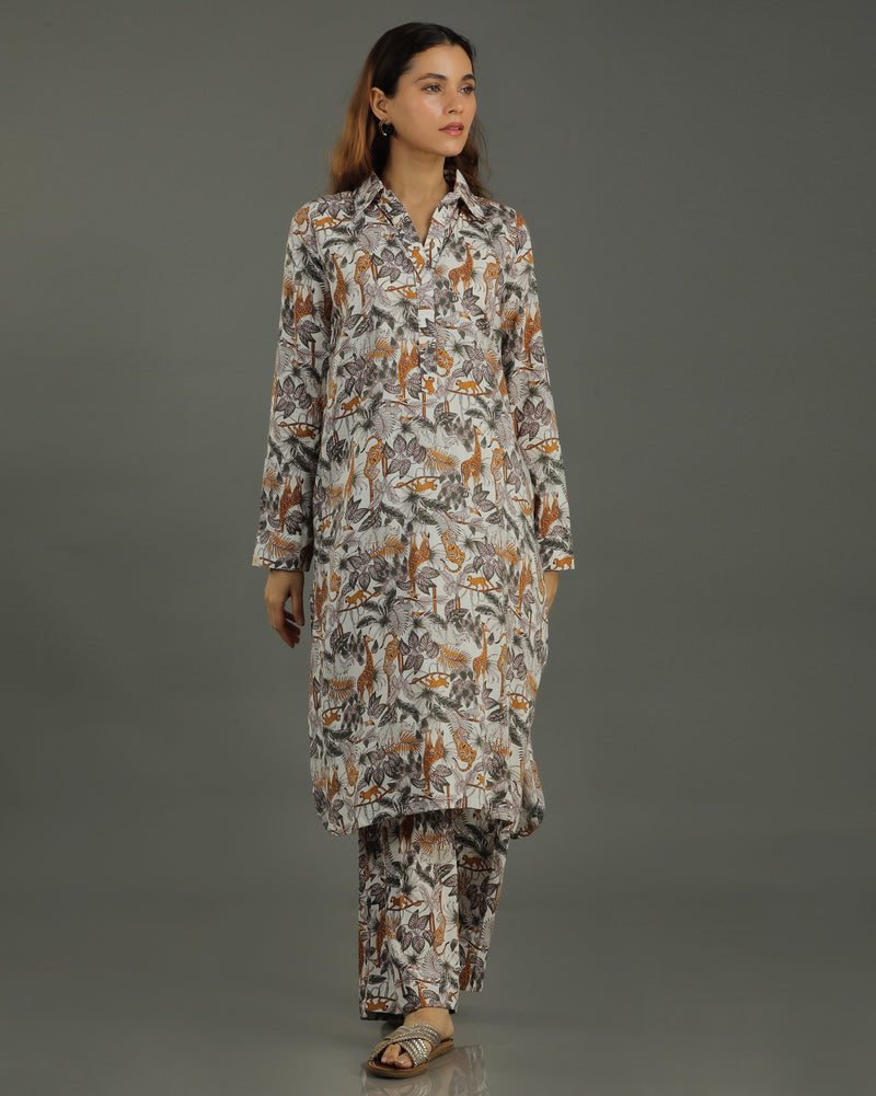 Safari Mid-Length Cotton Kurta Set – Off-White Print