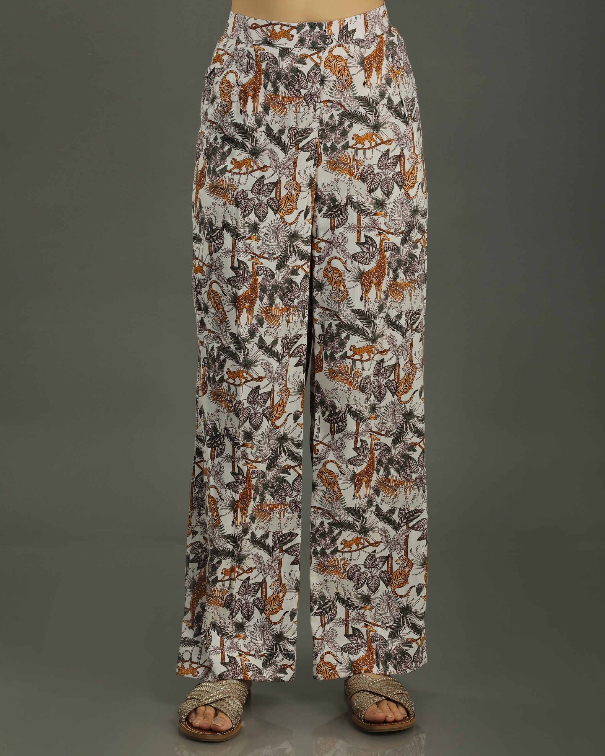 Safari Mid-Length Cotton Kurta Set – Off-White Print