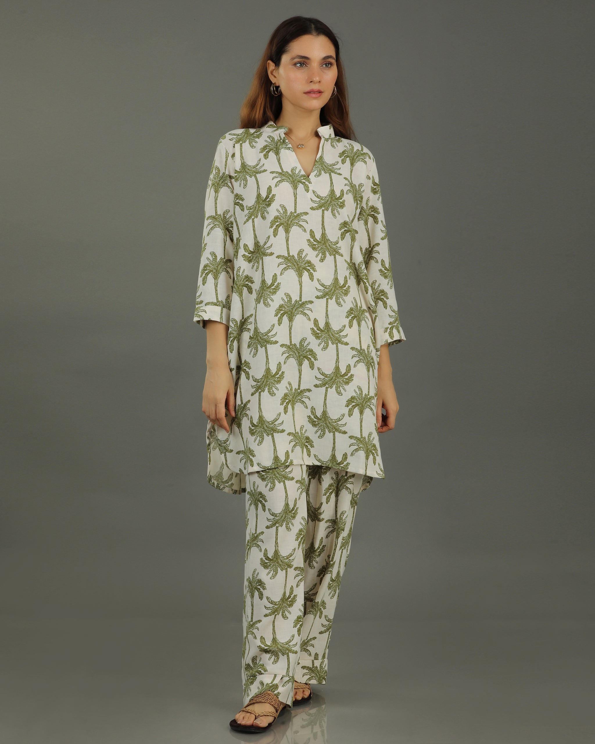 Tropical Mid-Length Cotton Kurta - White & Olive Print