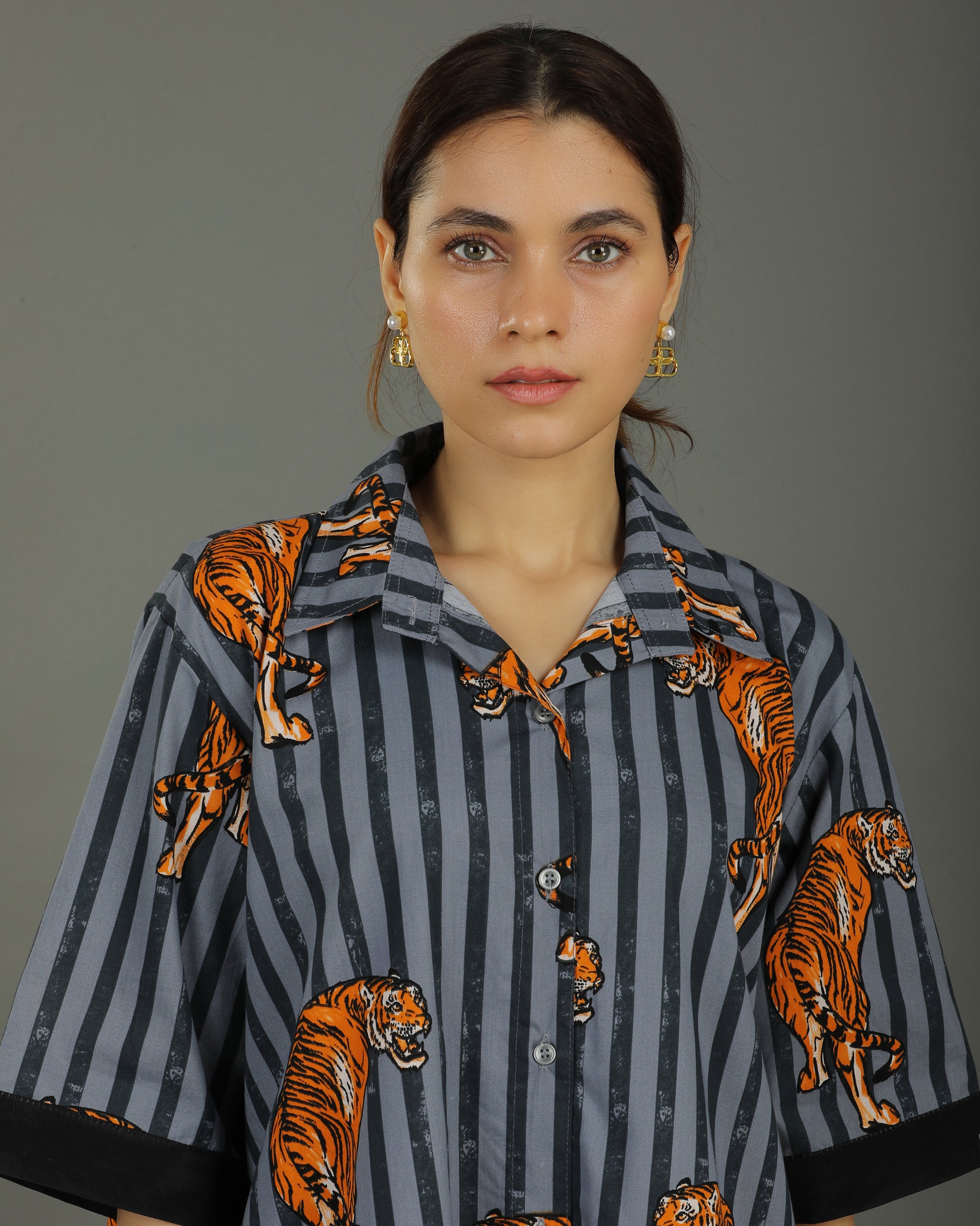 Wildrade Long Cotton Shirt – Charcoal Tiger Print