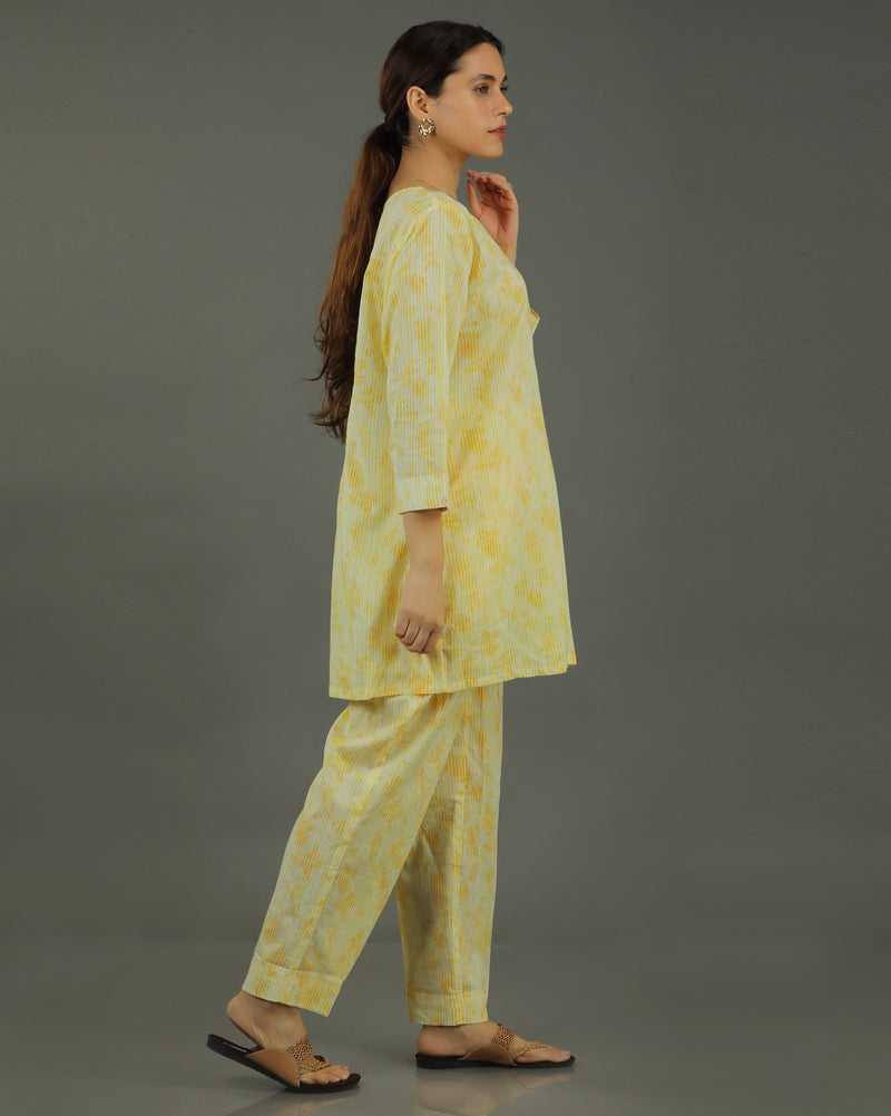 Ray Mid-Length Cotton Kurta Set – Yellow Print