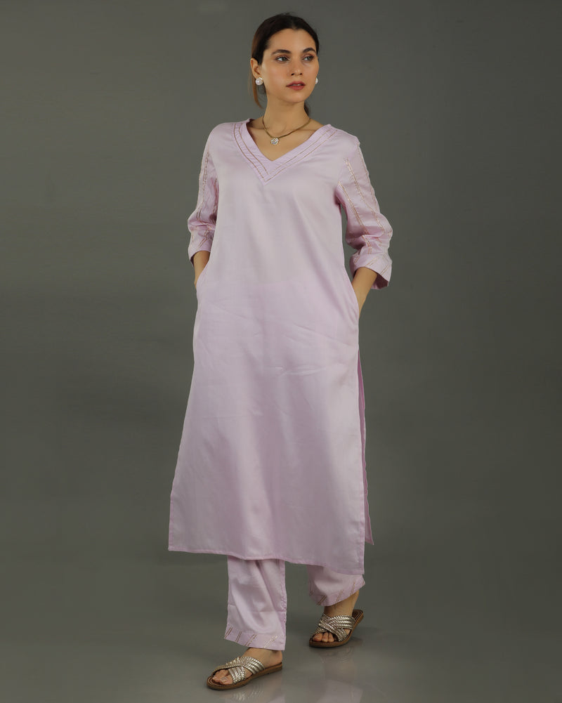 Noor Straight Satin Cotton Kurta Set – Soft Lavender