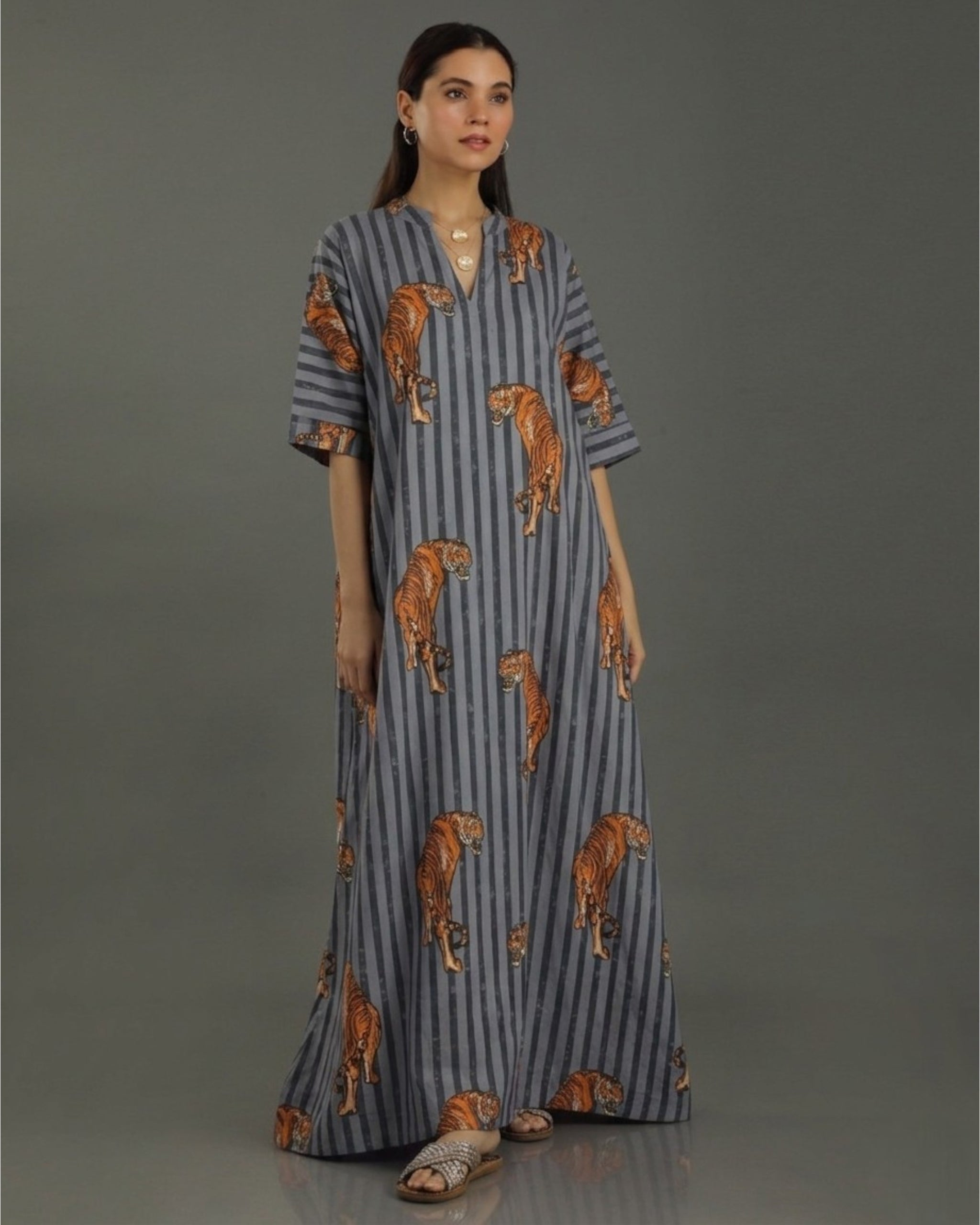 Wildrade Long A-line Cotton Dress – Charcoal Tiger Print