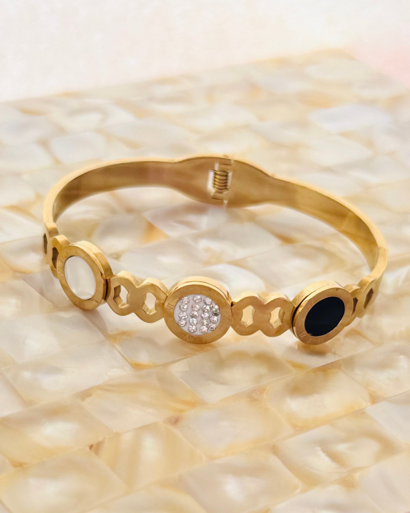Eva TimeLoop Cuff