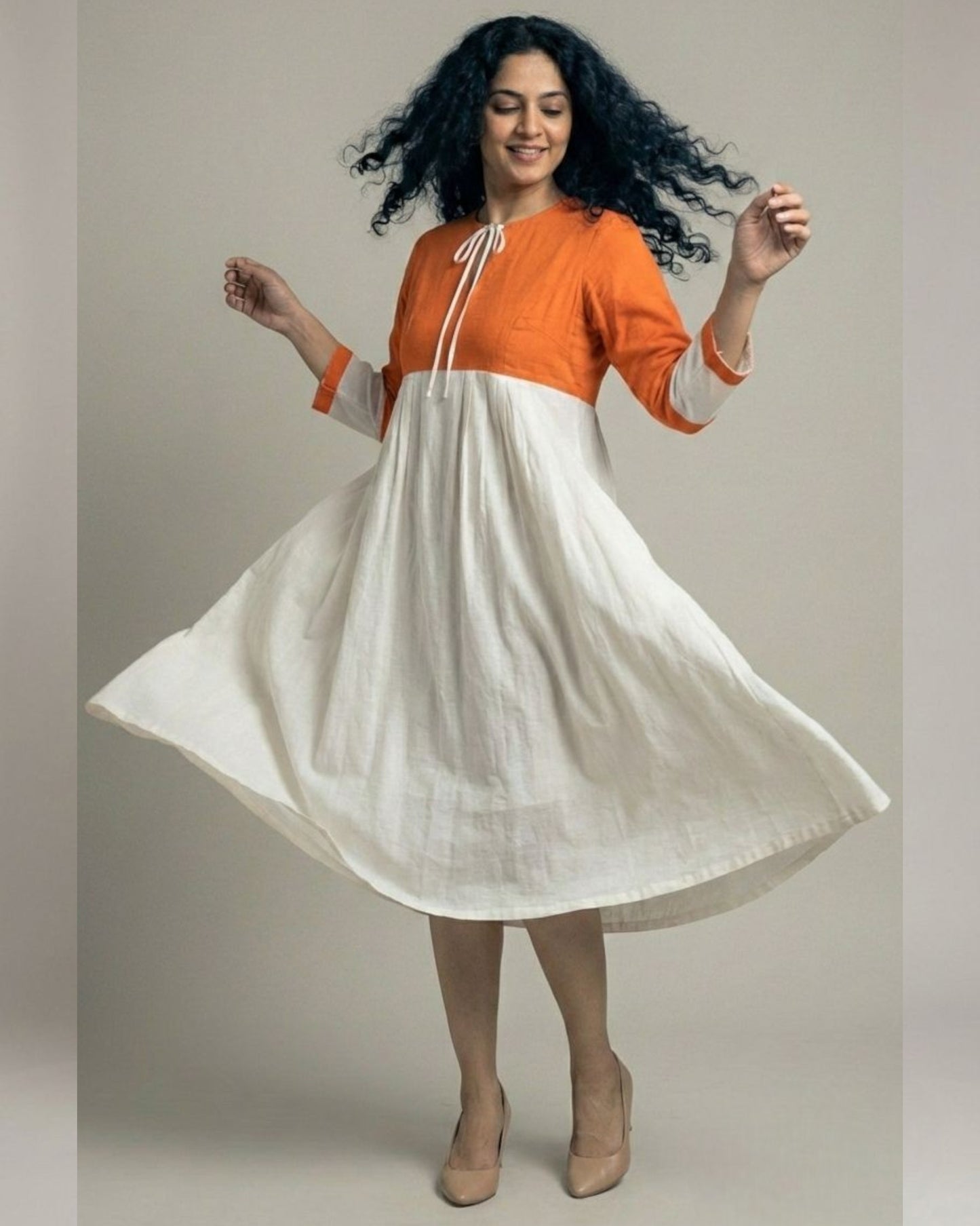 Rustline Colorblock Midi Flared Dress – White & Rust