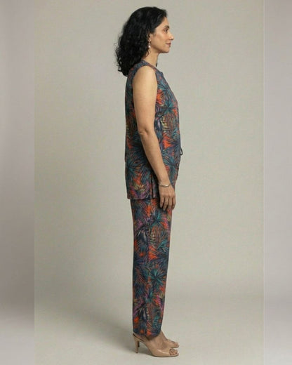 Sunset Short Front Slit Sleeveless Cotton Coord Set – Multicolor Print