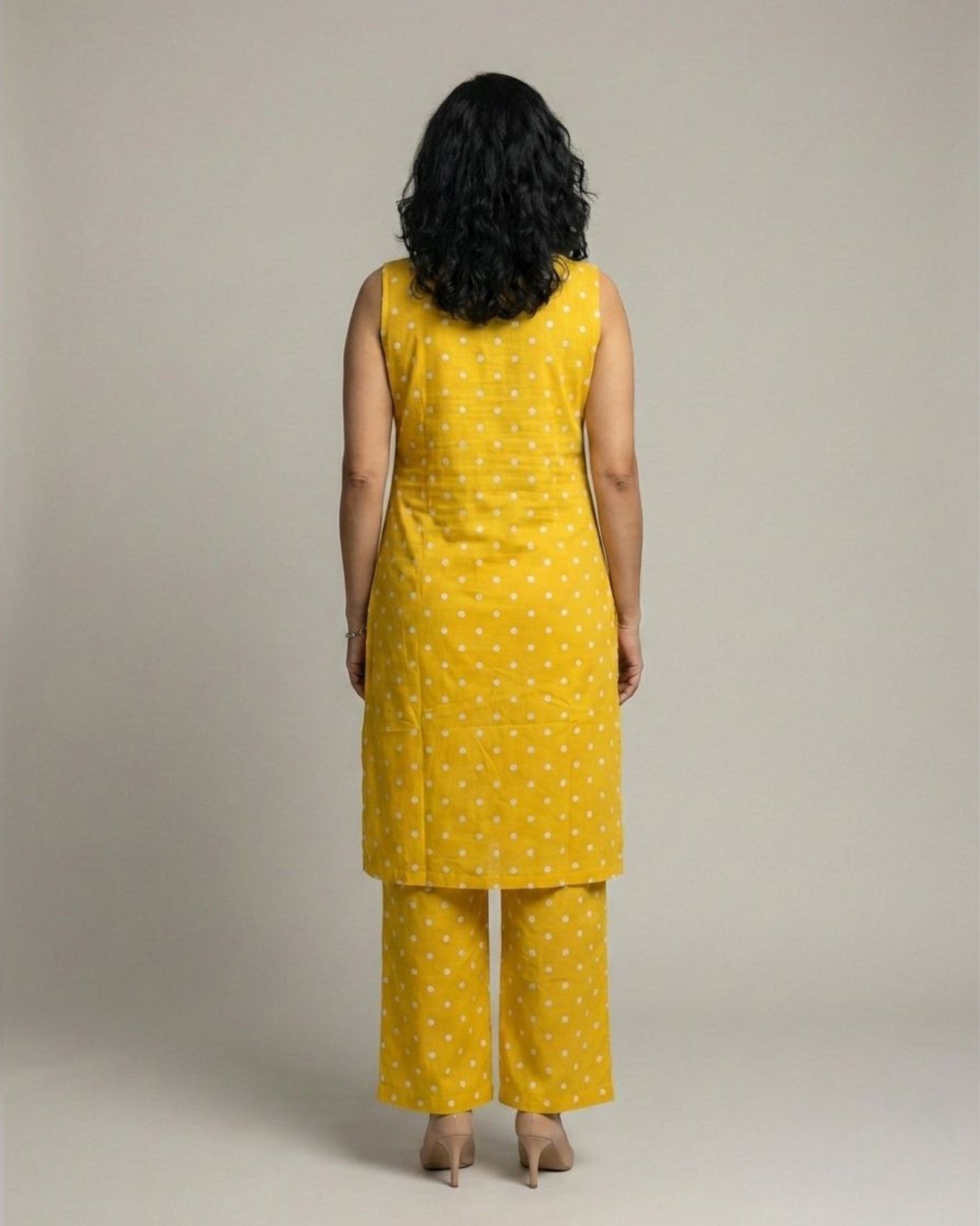 Sunshine Mid-Length Sleeveless Cotton Kurta Set - Mustard Print