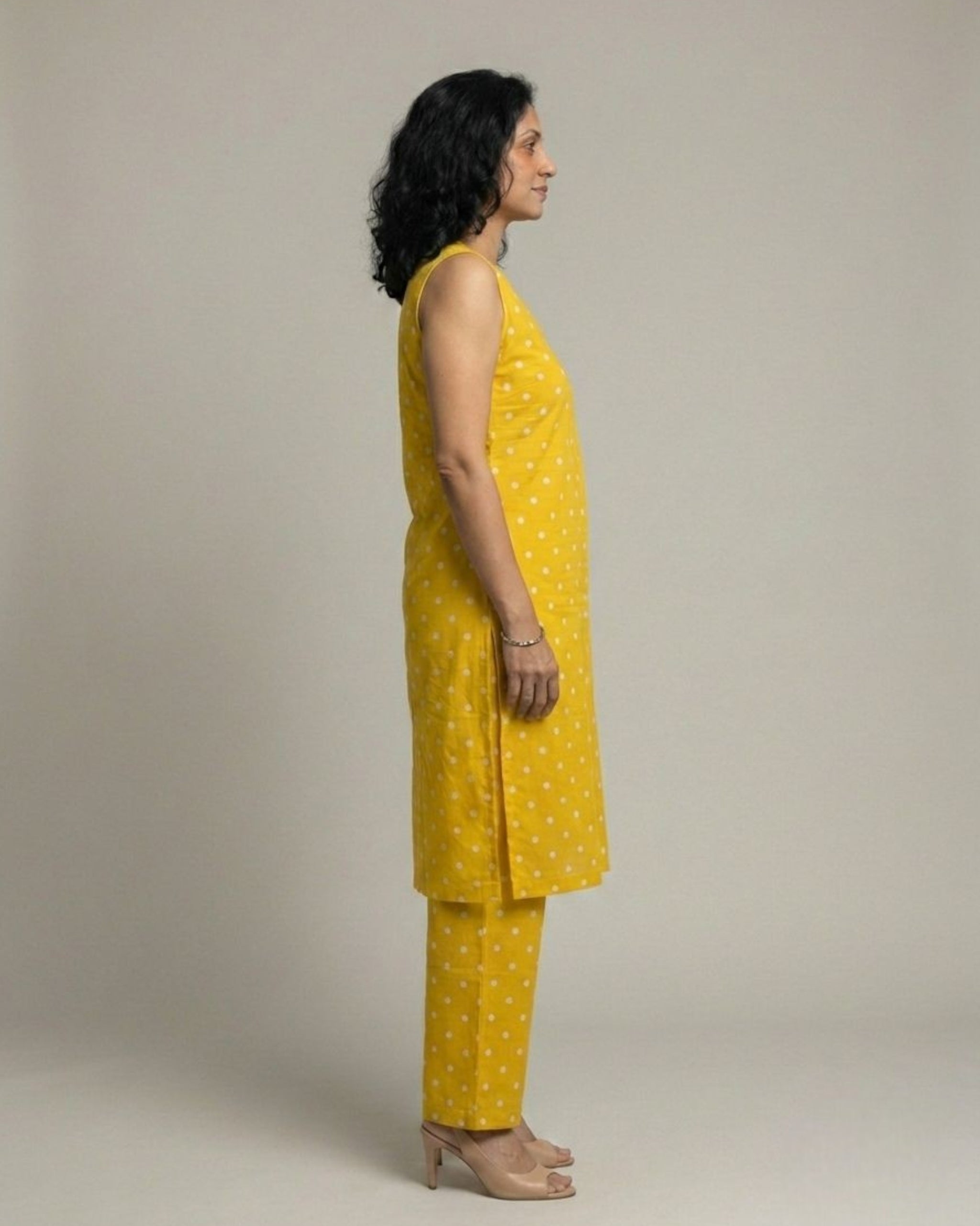Sunshine Mid-Length Sleeveless Cotton Kurta Set - Mustard Print